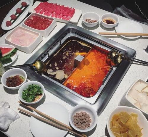 今日吃瓜--网红海底捞,揭秘火锅界的“吃瓜”传奇